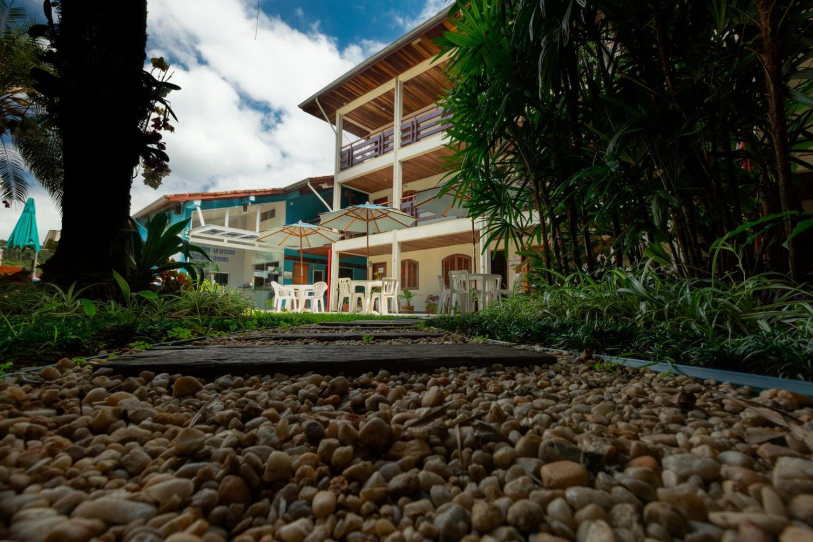 Chales Four Seasons Ubatuba Εξωτερικό φωτογραφία